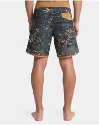 Quiksilver - Mens Surfsilk Scallop 18