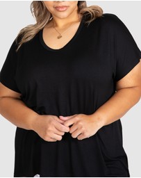 Love Your Wardrobe - Amira Extended Sleeve Swing Tee