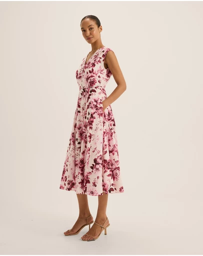 Review - Edie Floral Midi Dress