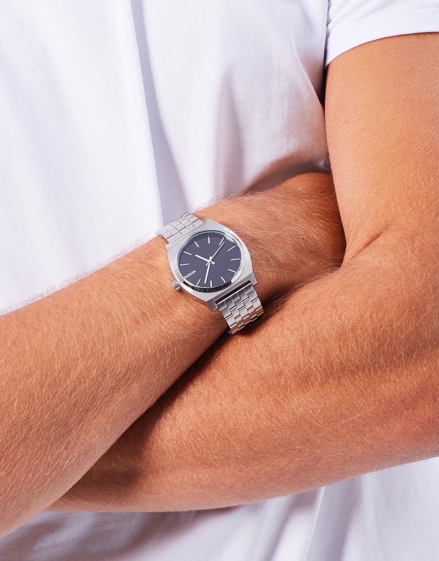 Nixon - Time Teller