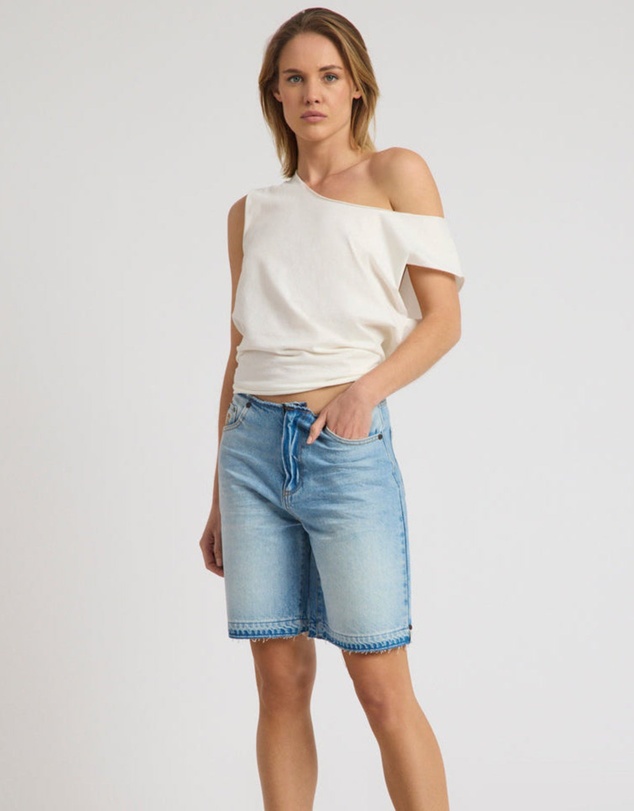 ONE TEASPOON - Rambler Mid Waist Wide Leg Boyfriend Denim Shorts - Endless Summer Blue