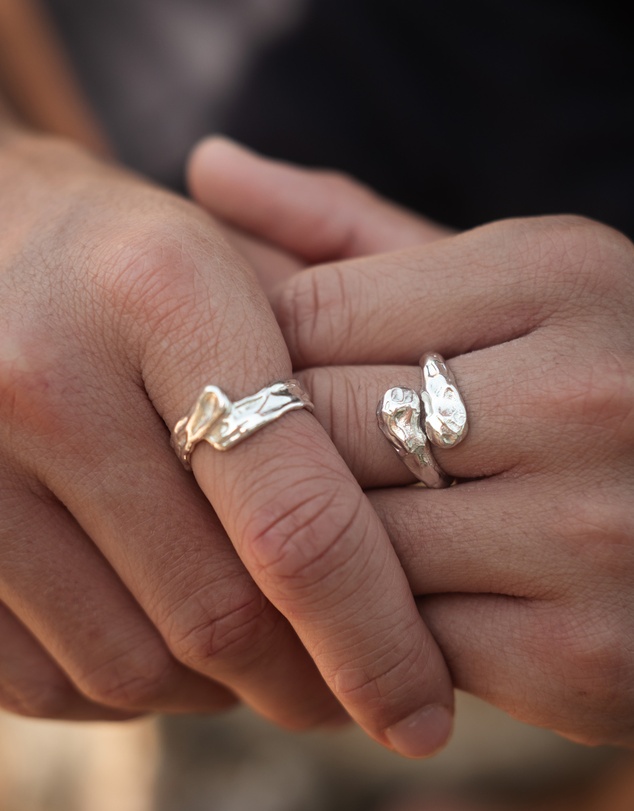 Kuzzoi - ICONIC EXCLUSIVE - Organic Band Ring in 925 Sterling Silver