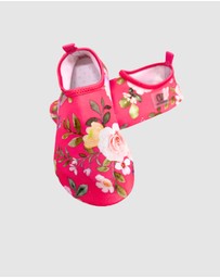 Olga Valentine - Swim Shoes