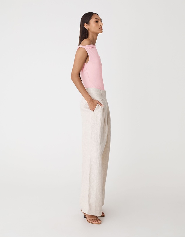 Forcast - Cici Bamboo Twist Shoulder Top