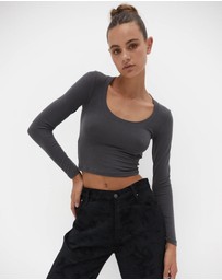 Style Addict - Straight Leg Jeans