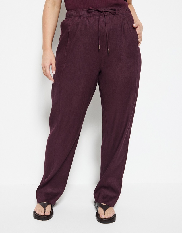 Commonry - Stephanie Pant