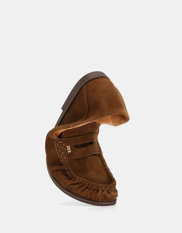 Nokwol - Mica Walnut Suede