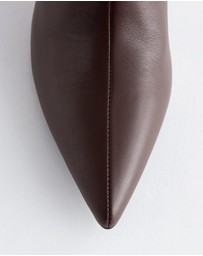 & Other Stories - Kitten Heel Leather Knee Boots