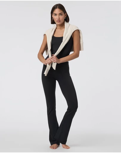 Vuori - Vuori AllTheFeels Slim Flare Tights