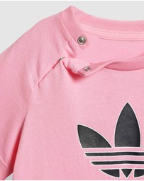 adidas Originals - Trefoil Jumpsuit And Beanie Gift Set - Babies