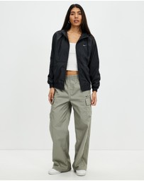 Nike - Classic Wovens Loose UV Hooded Jacket