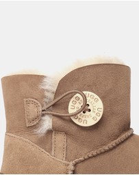 EVERAU - Australian Shepherd Ugg Mini Button Sheepskin Upper UGG Boots