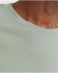 Jack & Jones - Star Tee Relaxed Fit
