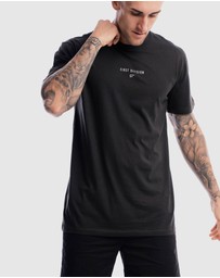 First Division - Grand Stand Centre Tee