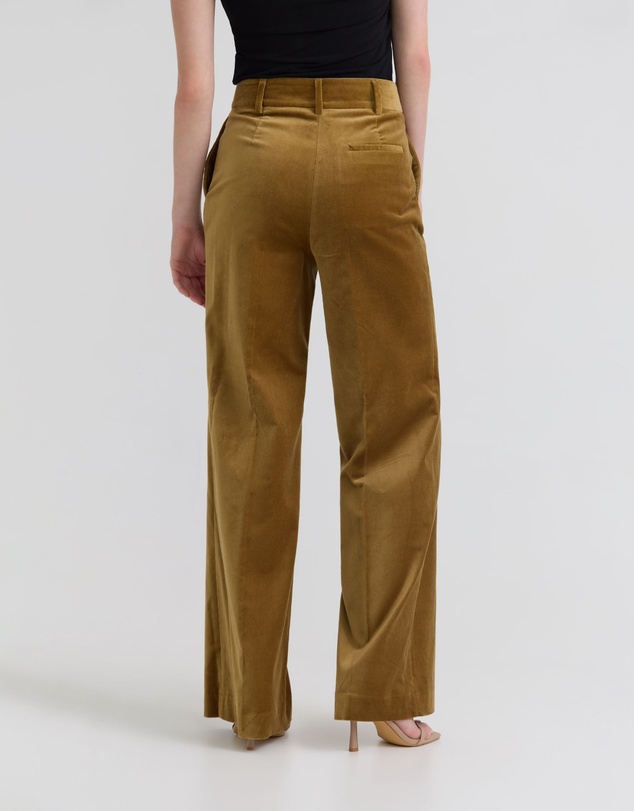Oxford - Lydia Stretch Velvet Pants
