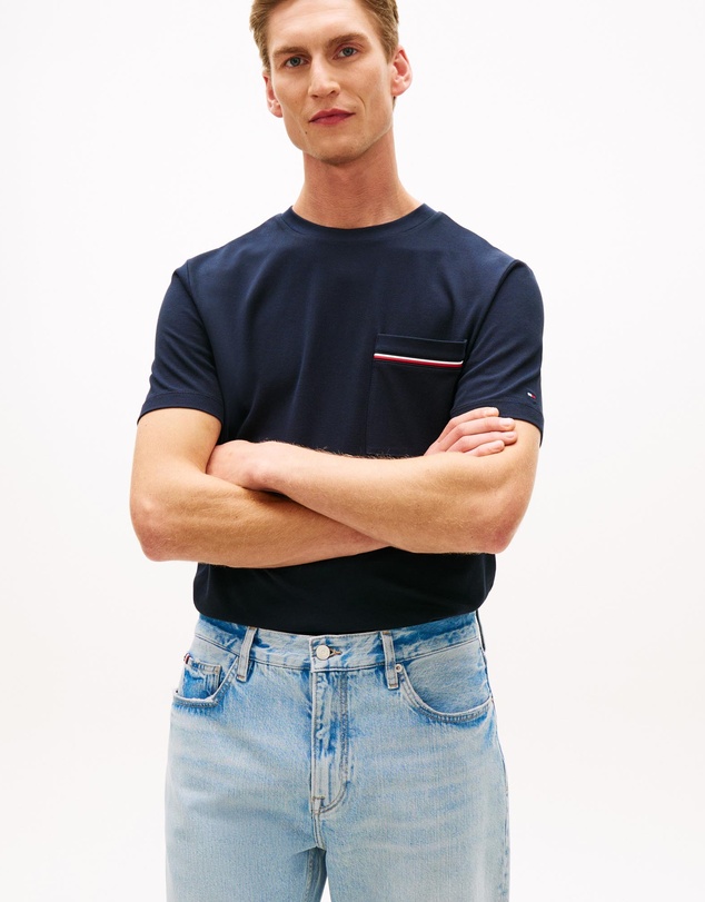 Tommy Hilfiger - Global Stripe Pocket Pique Jersey T-Shirt
