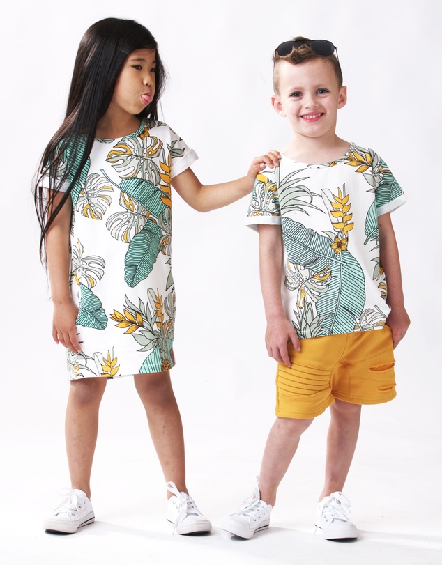 OOVY - Bahamas Tee