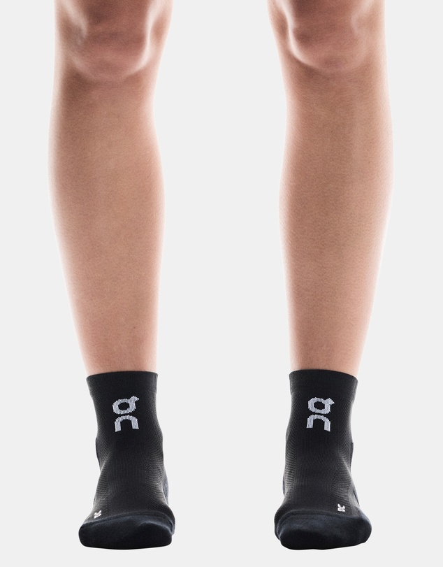 On - 2-Pack Core Run Mid Socks