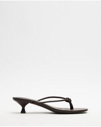 Dazie - Amelia Knot Kitten Heels