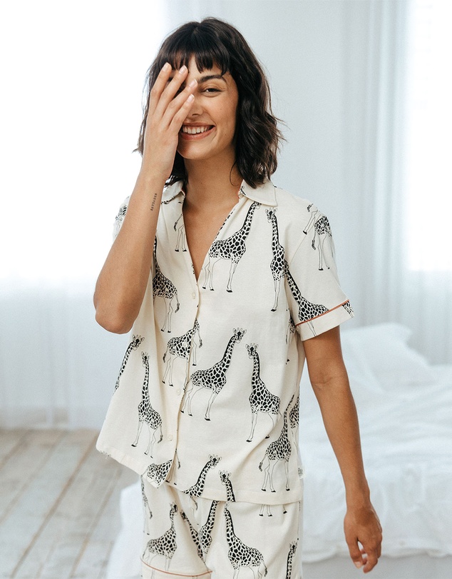 Chelsea Peers - Organic Cotton Giraffe Print Short Pyjama Set