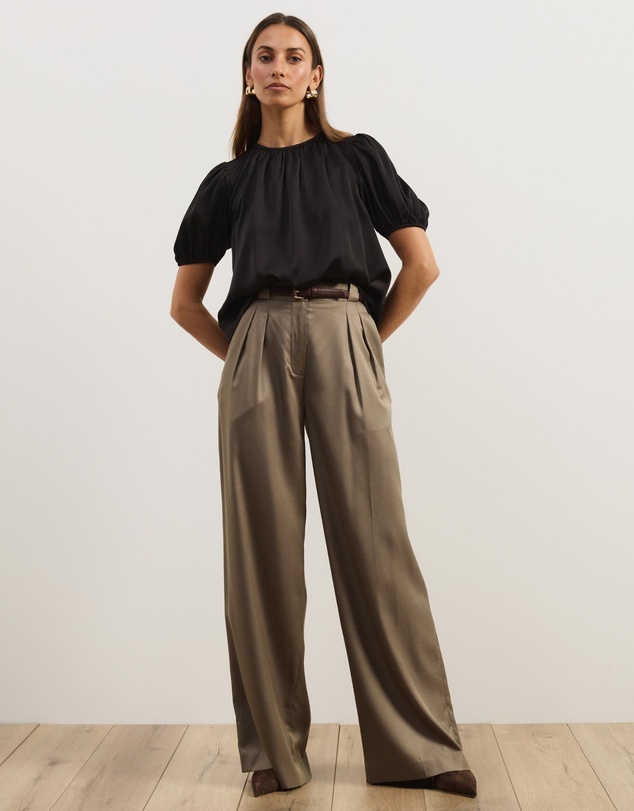 Atmos&Here - Everly Satin Puff Sleeve Blouse