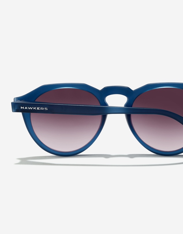 Hawkers Co - HAWKERS - Navy Transparent Iron WARWICK RAW   Sunglasses for Men and Women UV400
