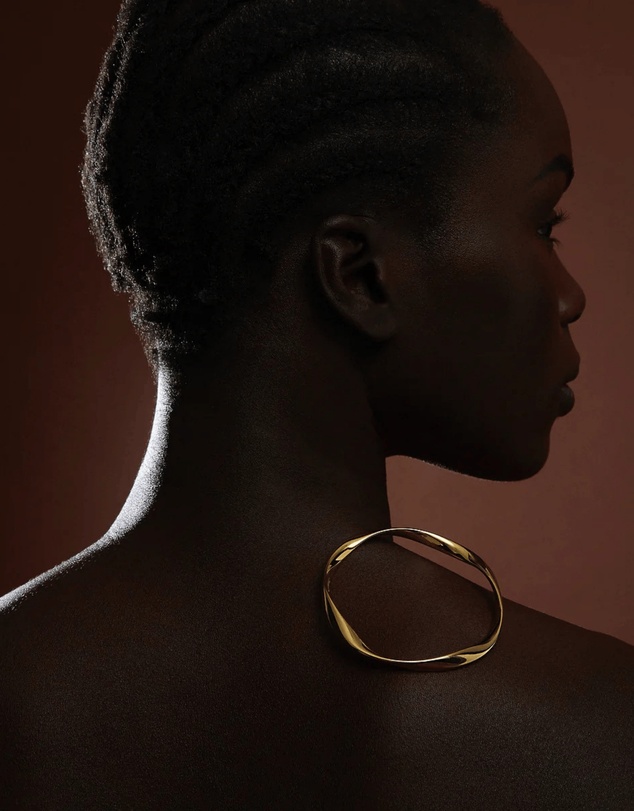 Najo - Large Garden of Eden Yellow Gold Bangle
