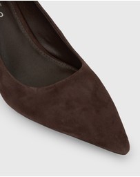 Betts - Davis Pointed Toe Stiletto Pumps
