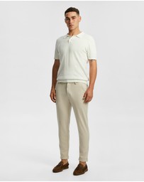 yd. - Decaf Slim Cropped Chino