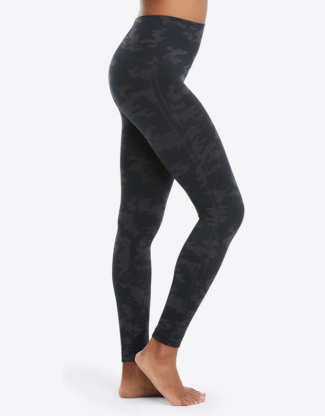 Spanx - Look At Me Now Leggings