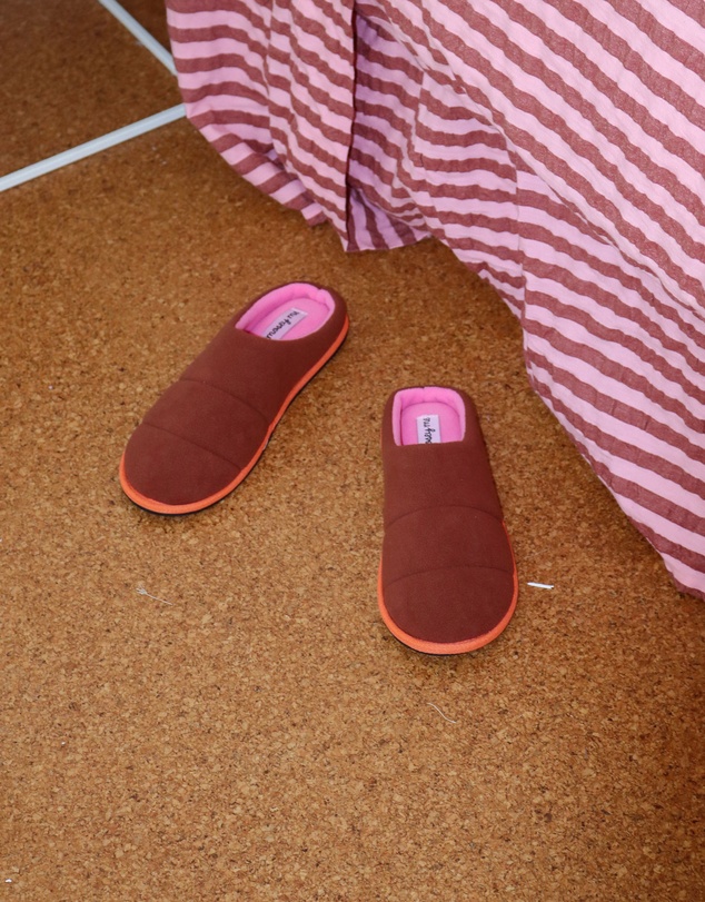 Mosey Me - The Cloud Slipper