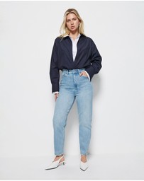 Commonry - The High Rise Crop Girlfriend Jean