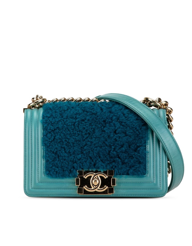 Pre-Loved by Azura Reborn - Pre-Loved chanel Pre-owned Boy Chanel Crossbody Teal Shearling