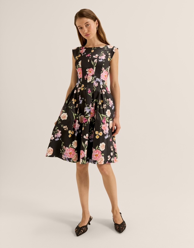 Review - Jardin Dress