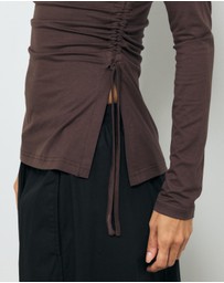 AERE - LS Tie Detail Top