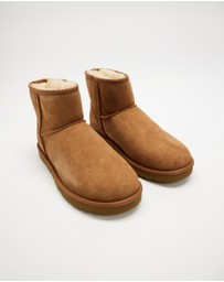 UGG - Classic Mini Boots - Men's