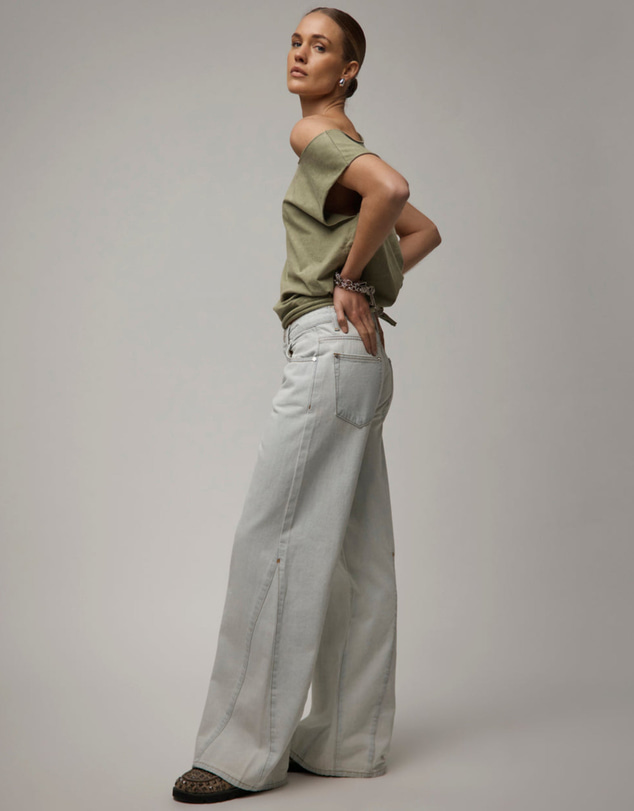 ONE TEASPOON - Cruisers Mid Waist Panel Bootcut Flare Denim Jeans - Arctic Blue
