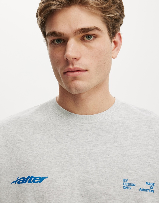 Cotton On - Cropped Fit Graphic T-Shirt
