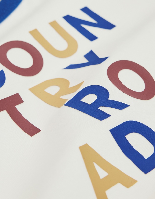 Country Road - Stacked Logo Short Sleeve T-shirt