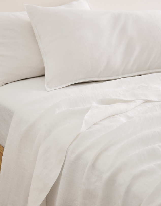 Country Road - Skye Linen Queen Fitted Sheet
