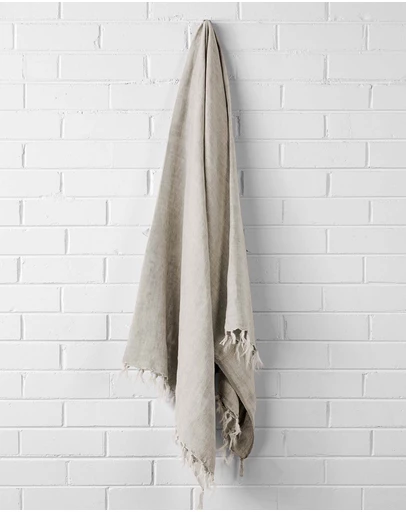 Aura Home - Linen Fringe Throw