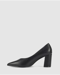 Verali - Elliot Block Heel Pumps