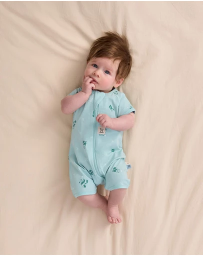 ergoPouch - Layers Short Sleeve 0.2 TOG - ICONIC EXCLUSIVE - Babies