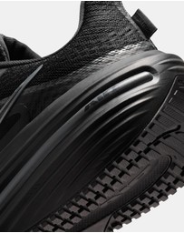 Nike - Winflo 12 - Men's