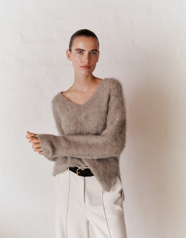 Trenery - Brushed Alpaca Relaxed V Knit in Natural