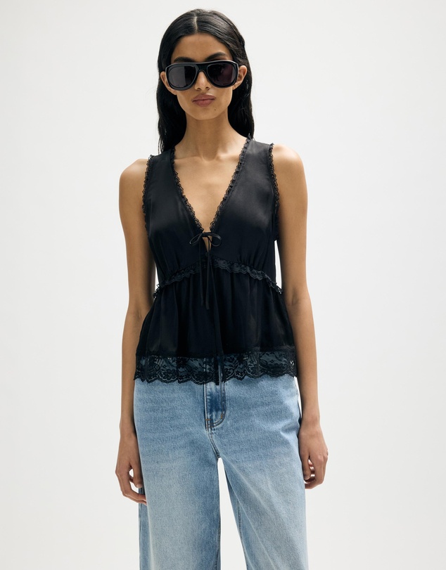 Minima Esenciales - Elina Lace Trim Top