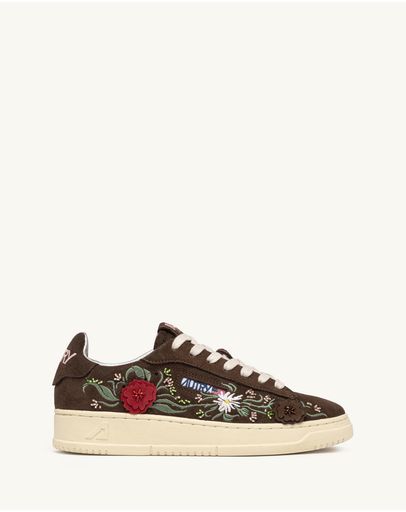 Suede, Embro Plugh & Red