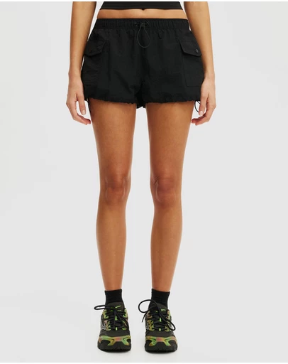 Cotton On Body Active - Active Utility Woven Shorts
