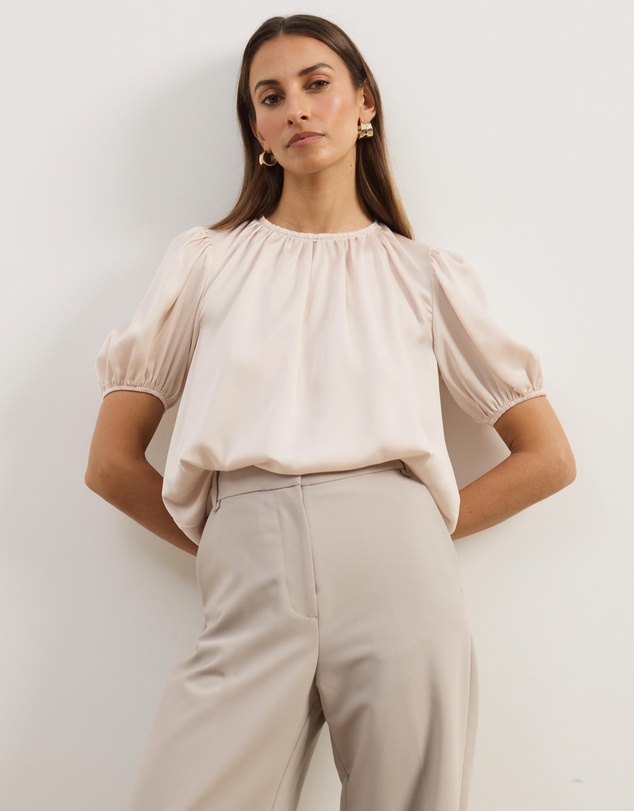 Atmos&Here - Everly Satin Puff Sleeve Blouse
