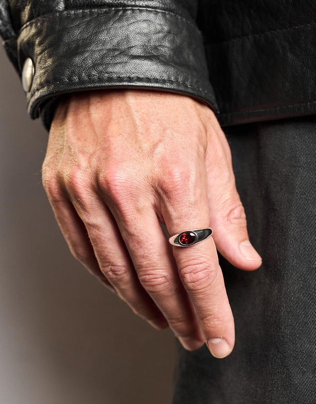Rawninety - Yuki Ring Red Garnet